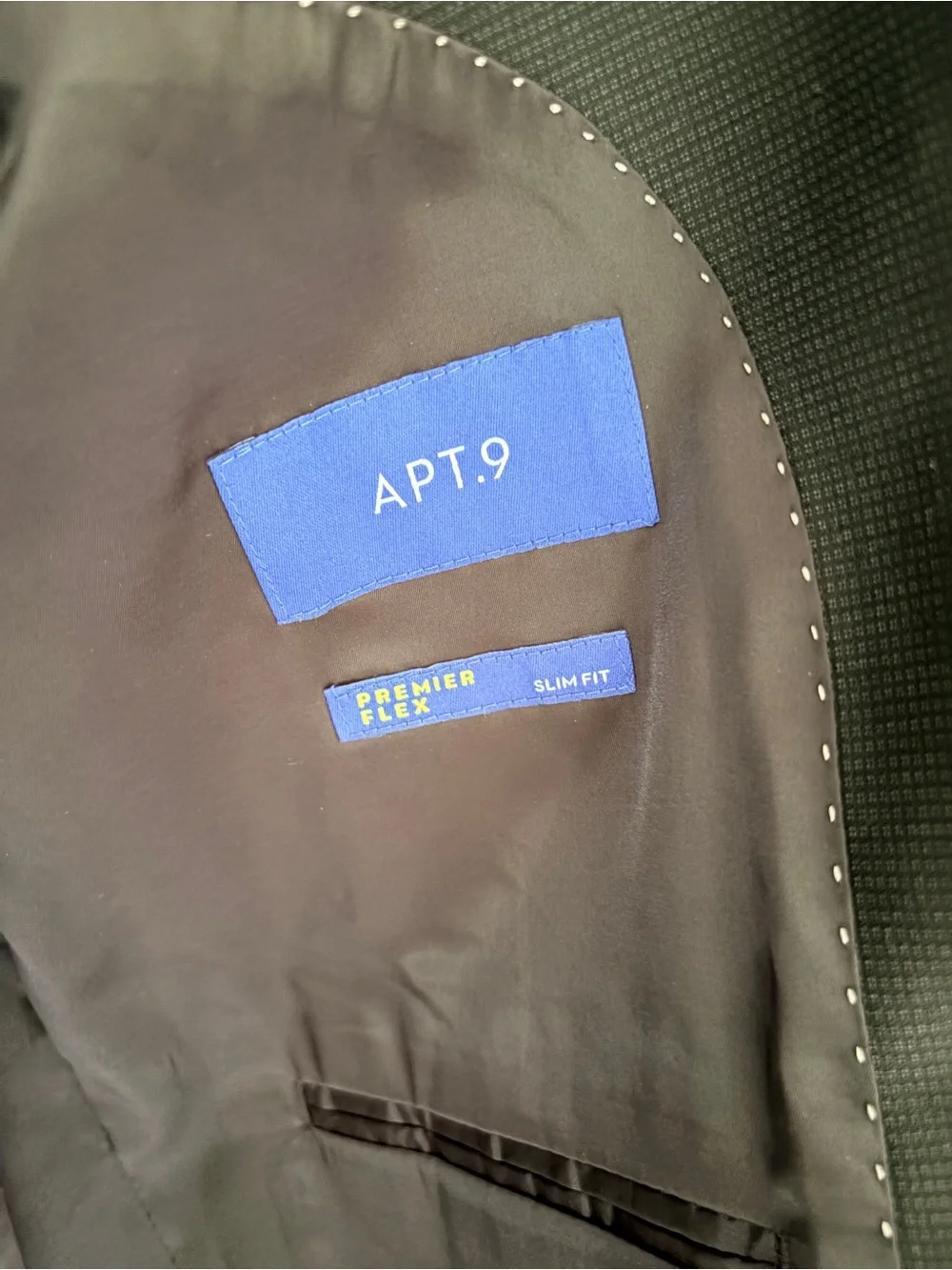 Apt. 9 sleek apt